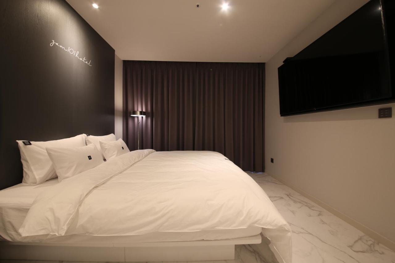 Zam101 Hotel Gimhae Dış mekan fotoğraf