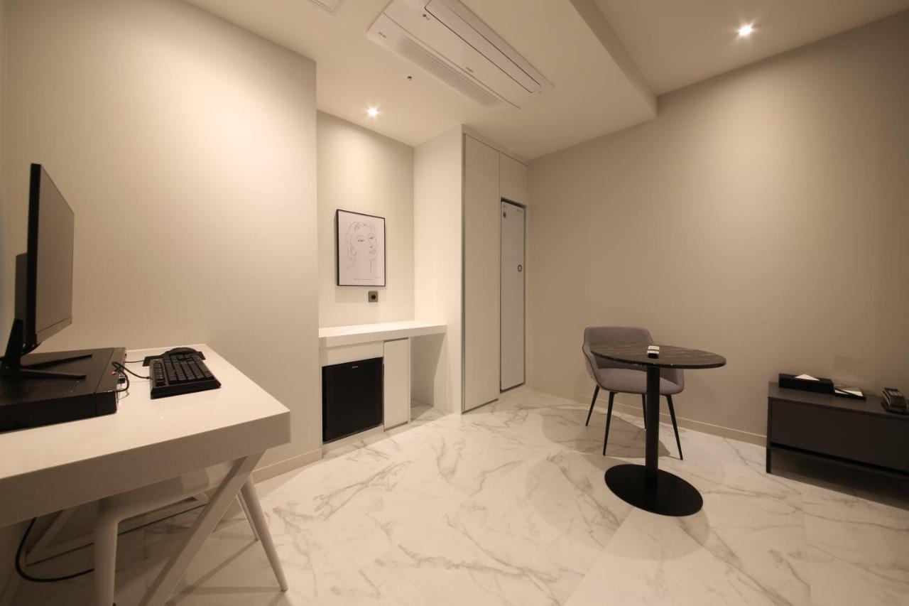 Zam101 Hotel Gimhae Dış mekan fotoğraf